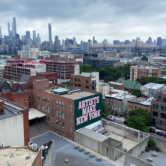 Meet your Posher - Picture 1 of 1